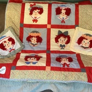 Raggedy Ann and Andy Quilt Set
